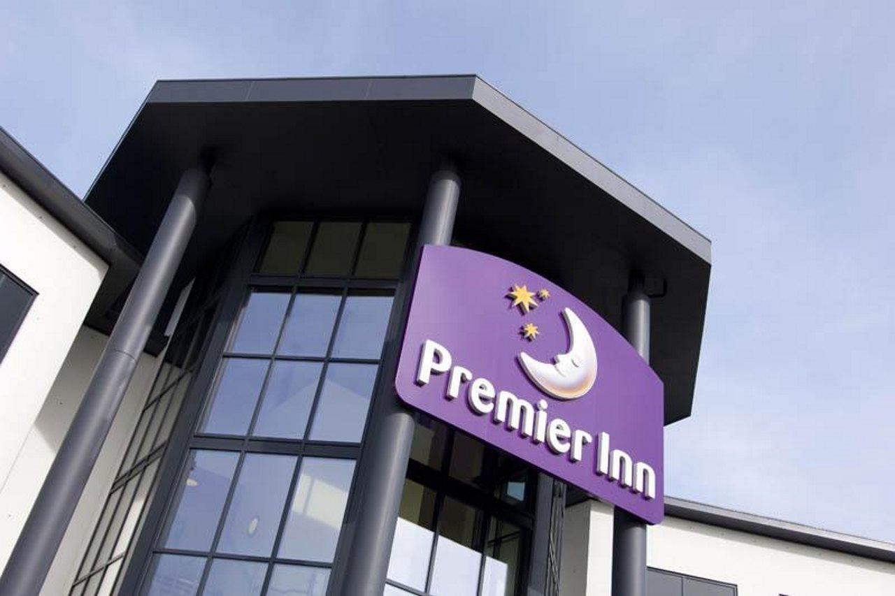 Premier Inn Bicester Exterior foto